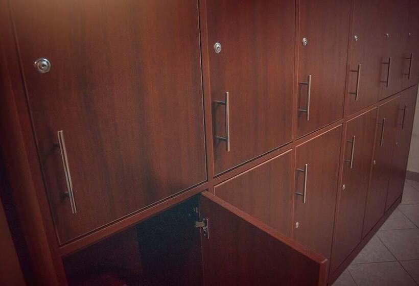 Wachaque Surf Hostel