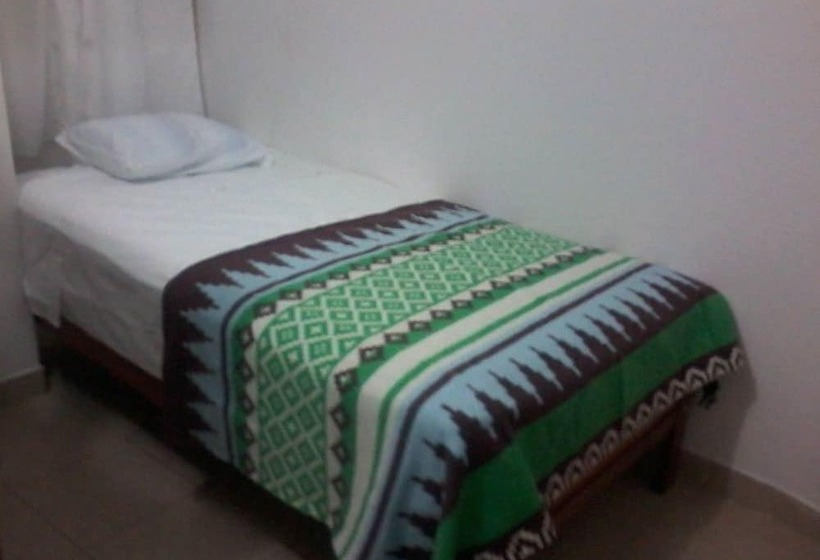 Wachaque Surf Hostel