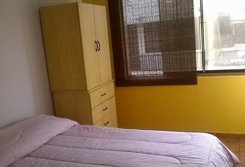 Wachaque Surf Hostel