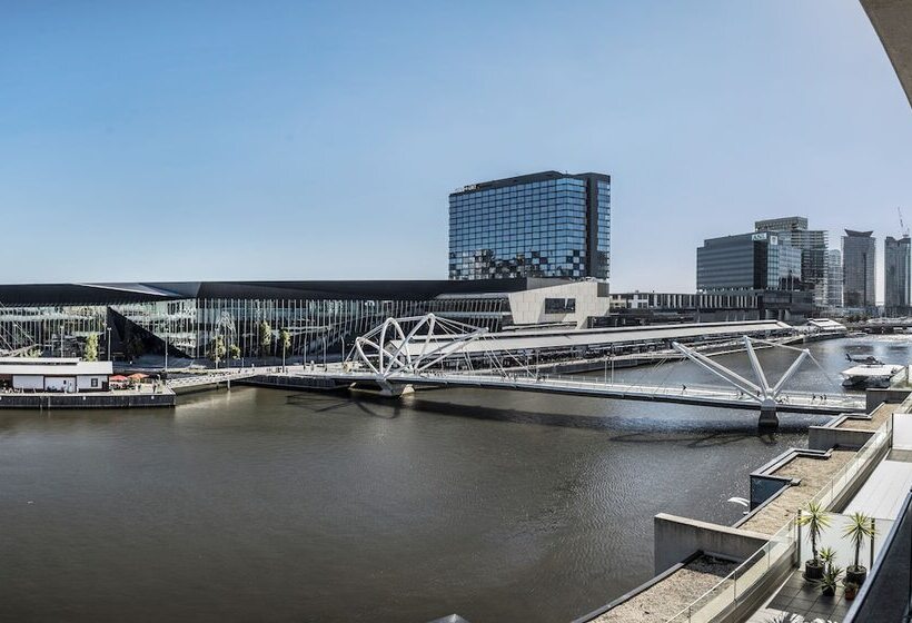 Waterfront Melbourne Apartments