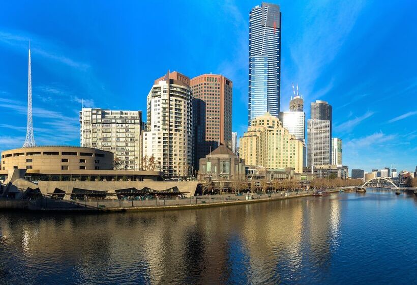 Waterfront Melbourne Apartments