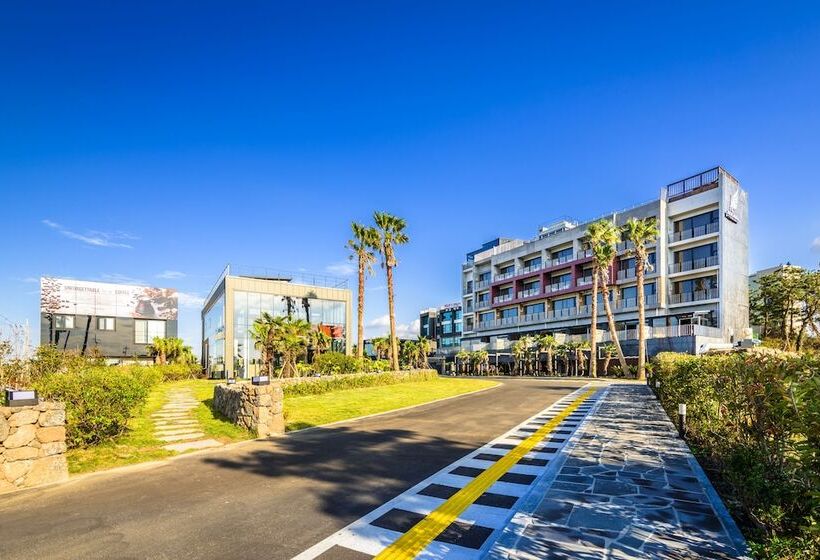 Aguila Hotel Jeju Oceano Suite