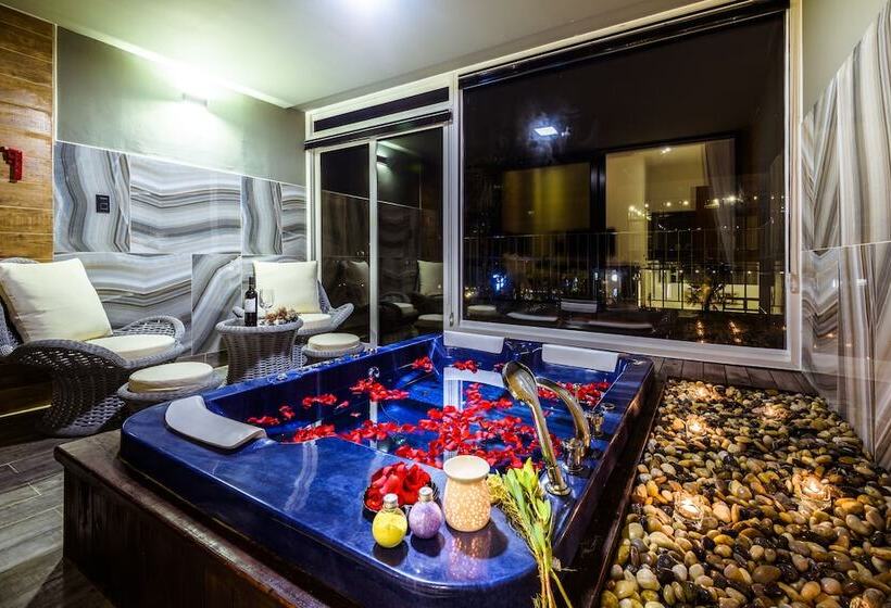 Aguila Hotel Jeju Oceano Suite