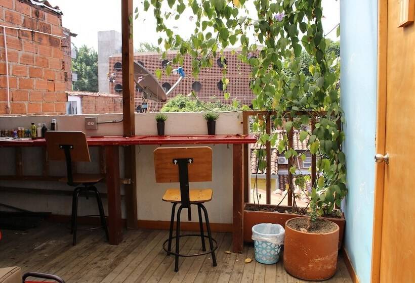 Casa Estacion Hostel