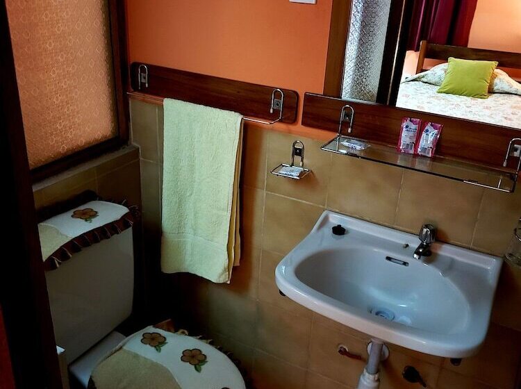 فندق صغير La Nuit Home