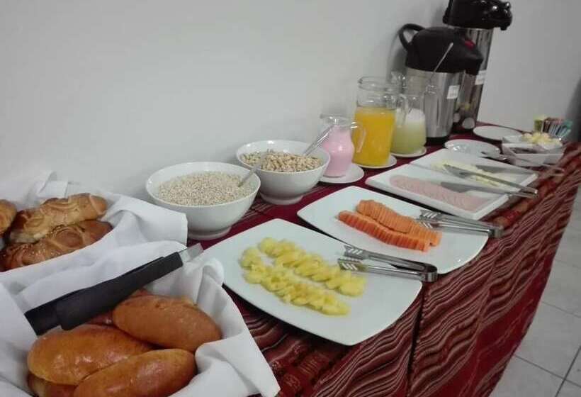 فندق صغير Cubas Home Machupicchu