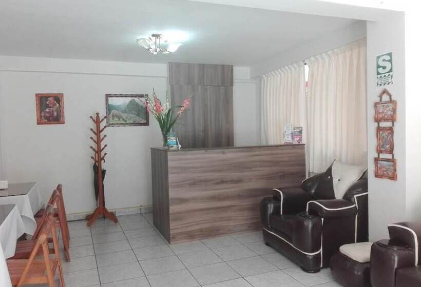 فندق صغير Cubas Home Machupicchu