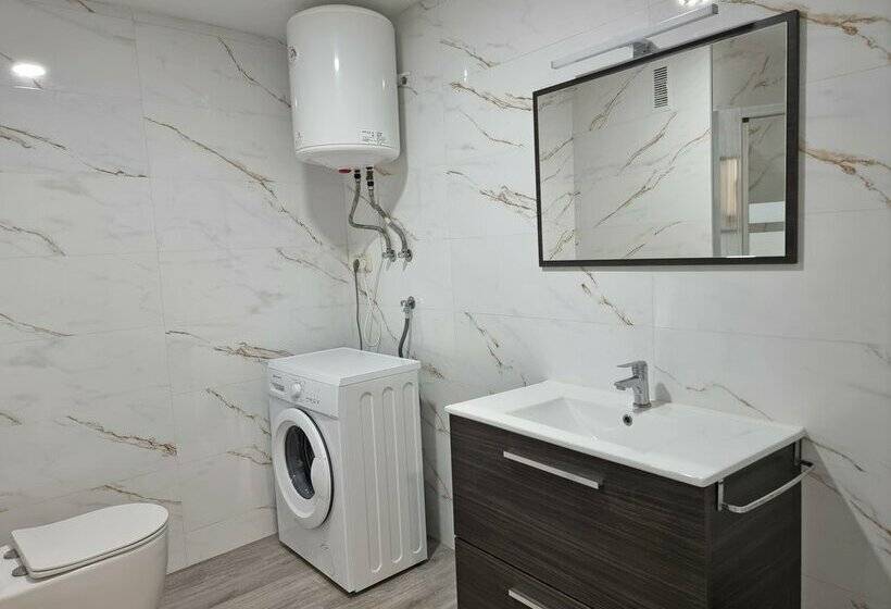 Apartamentos Eurhostal 3000