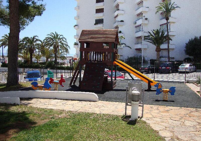 Apartamentos Eurhostal 3000