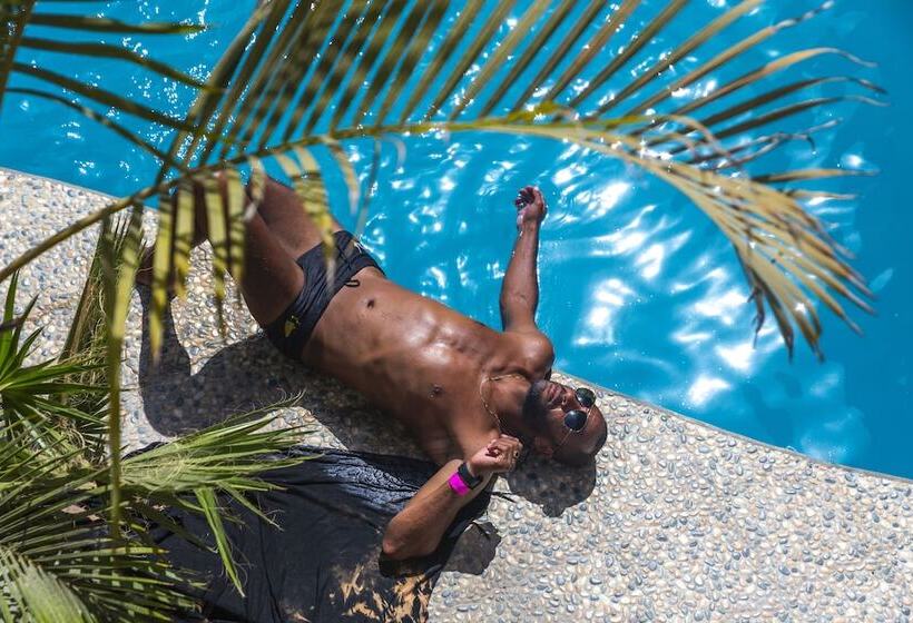 Banana S Adventure Hostel