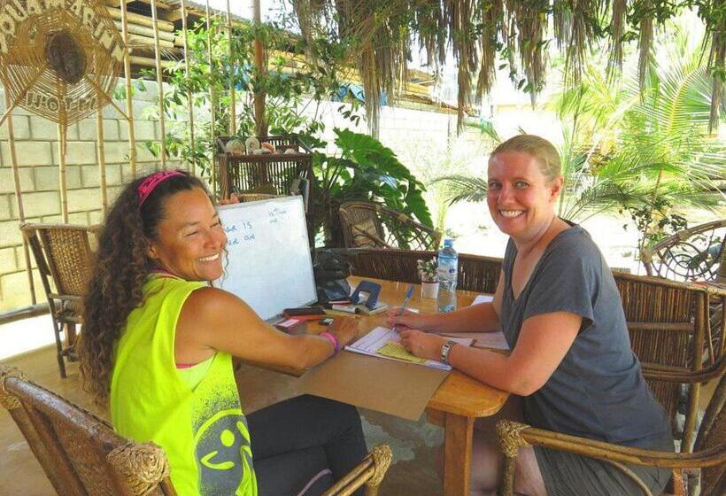 Bed and Breakfast Aquamarinn