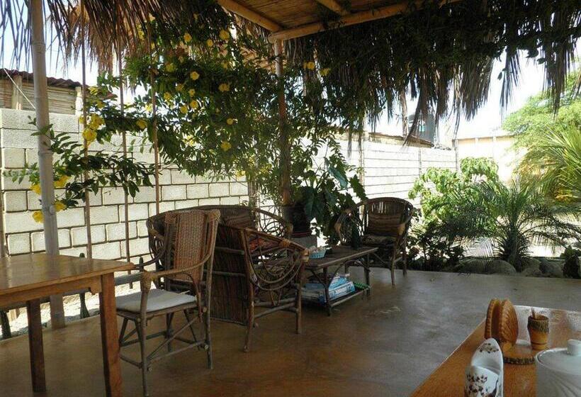 Bed and Breakfast Aquamarinn