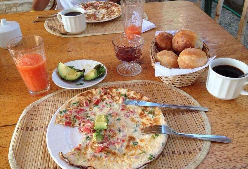 Bed and Breakfast Aquamarinn