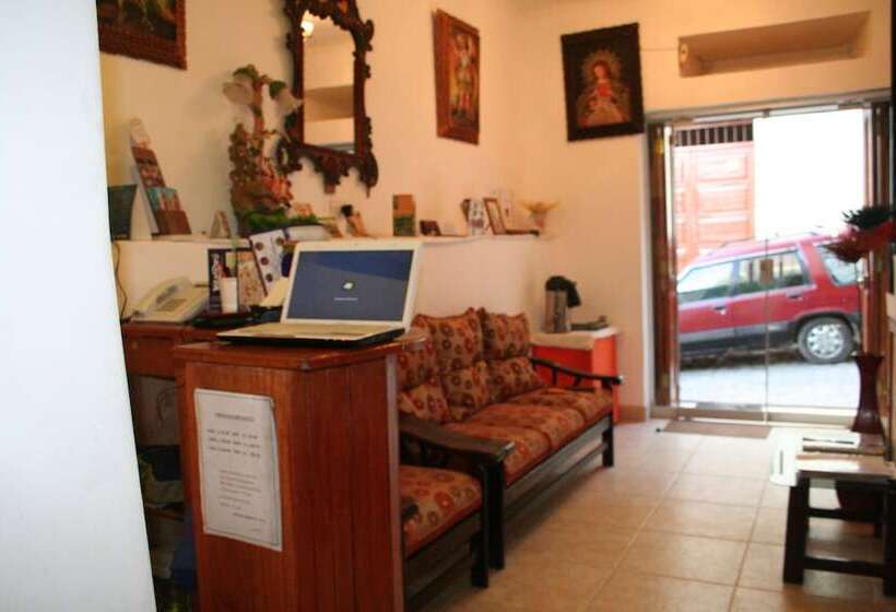 ベッドアンドブレックファースト Hostal El Auqui