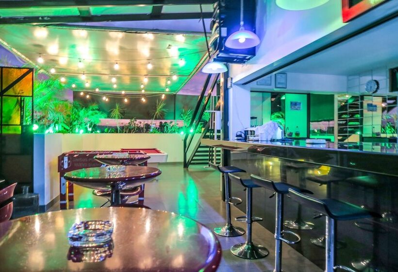 تختخواب و صبحانه Ica Adventures Ii