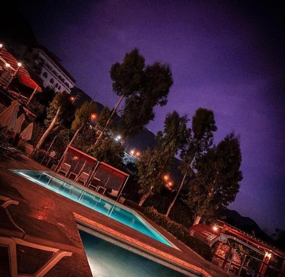 El Molino Hotel Y Restaurant