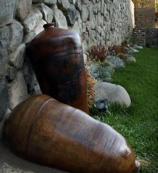 El Molino Hotel Y Restaurant