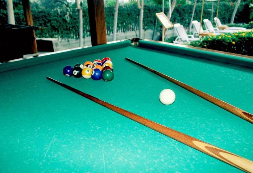 El Molino Hotel Y Restaurant