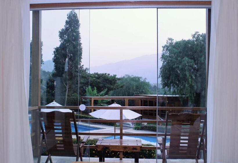 El Molino Hotel Y Restaurant