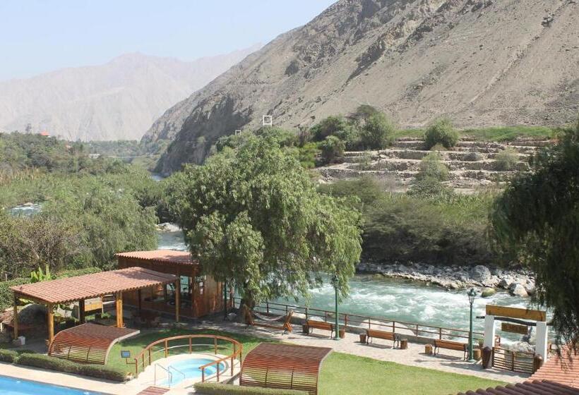 El Molino Hotel Y Restaurant