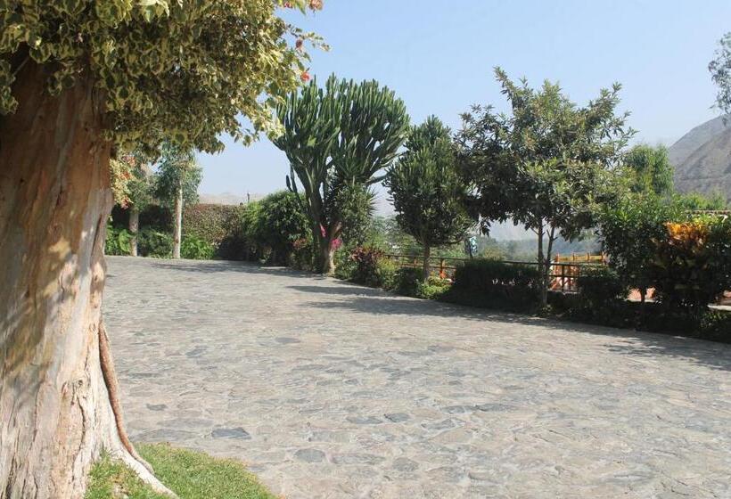 El Molino Hotel Y Restaurant