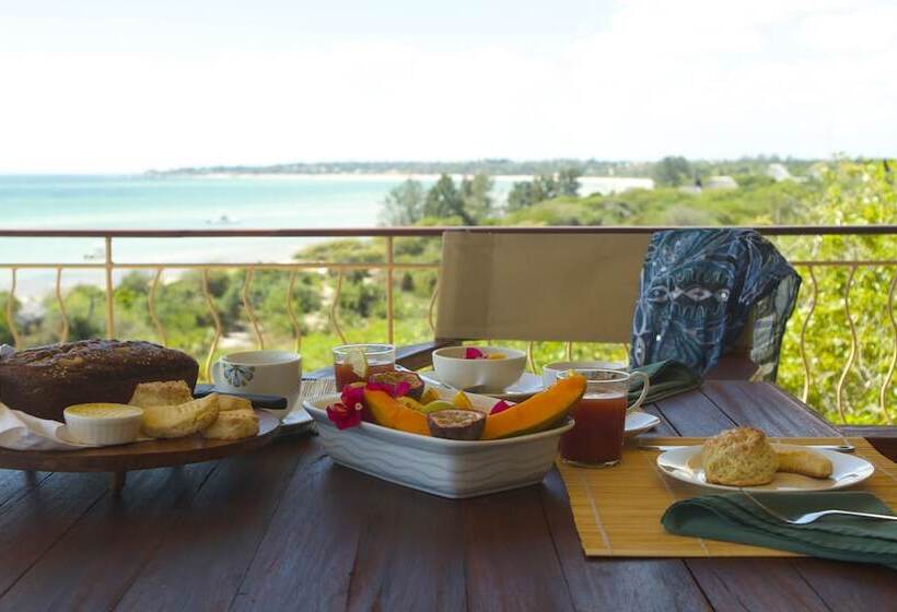 Golden Sands Apartments By Sol Resorts