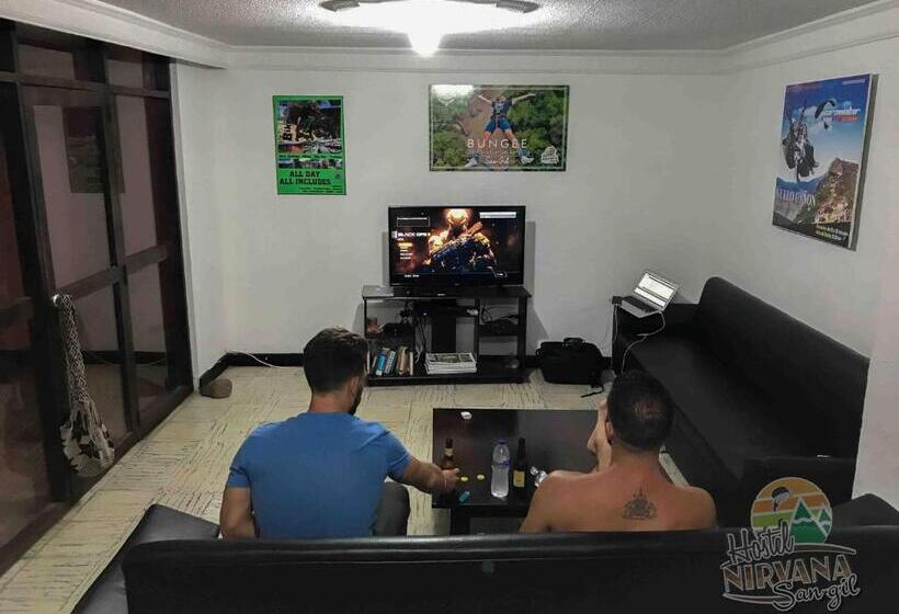 Hostel Nirvana San Gil