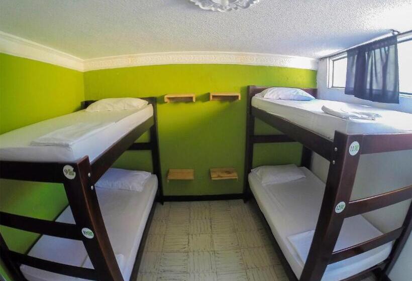 Hostel Nirvana San Gil