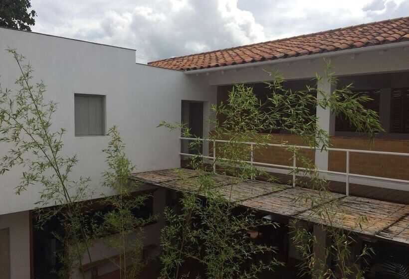 ホテル Alto Del Viento