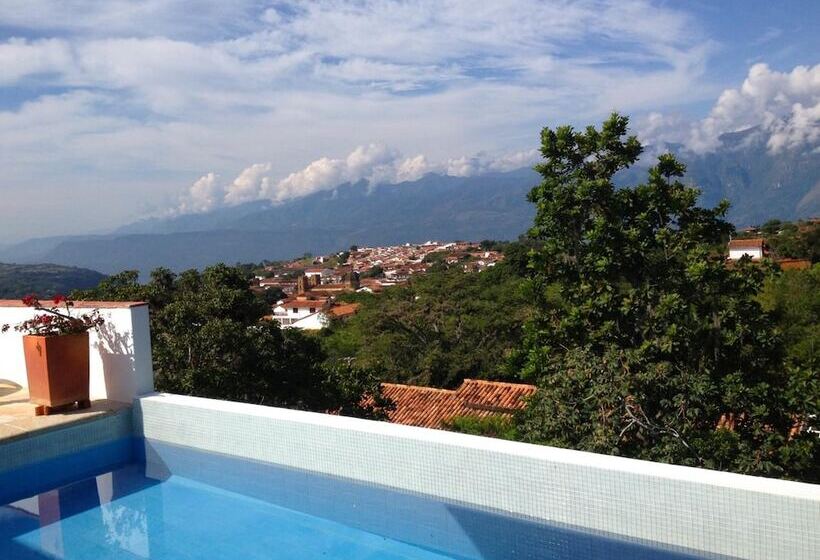 ホテル Alto Del Viento