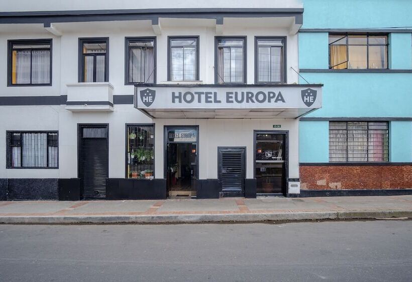 Отель Ayenda Europa