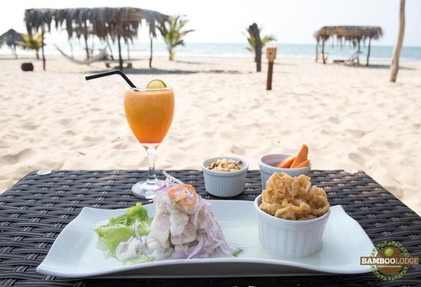 ホテル Bamboo Lodge