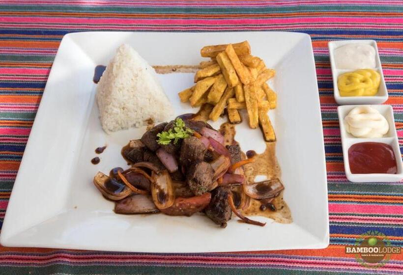 ホテル Bamboo Lodge