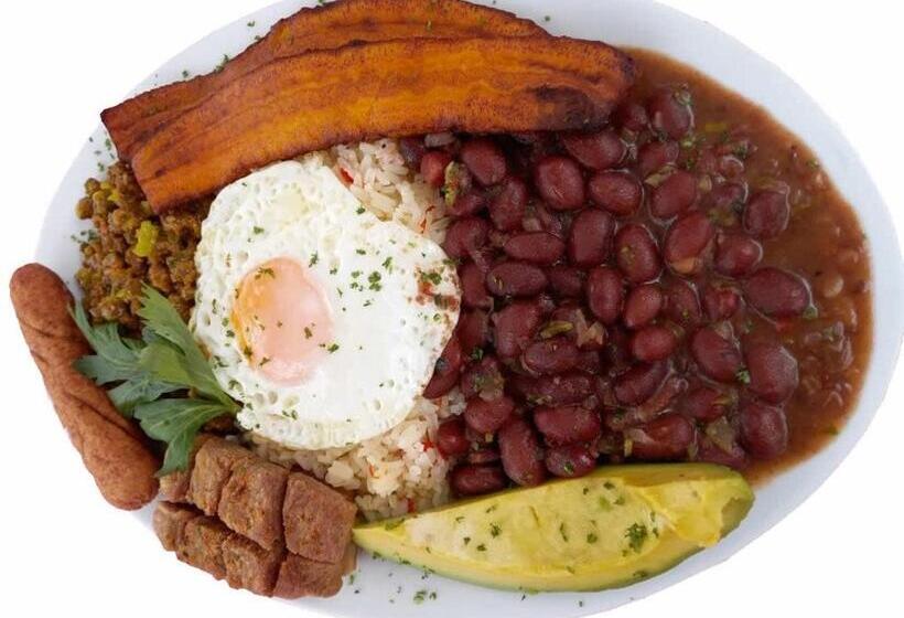 בית מלון כפרי Barcelona Chinauta