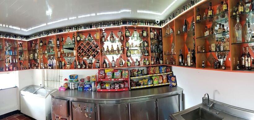 בית מלון כפרי Barcelona Chinauta