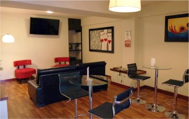 Отель Boulevard Plaza