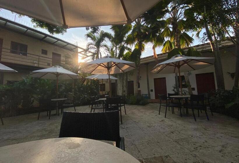 ホテル San German