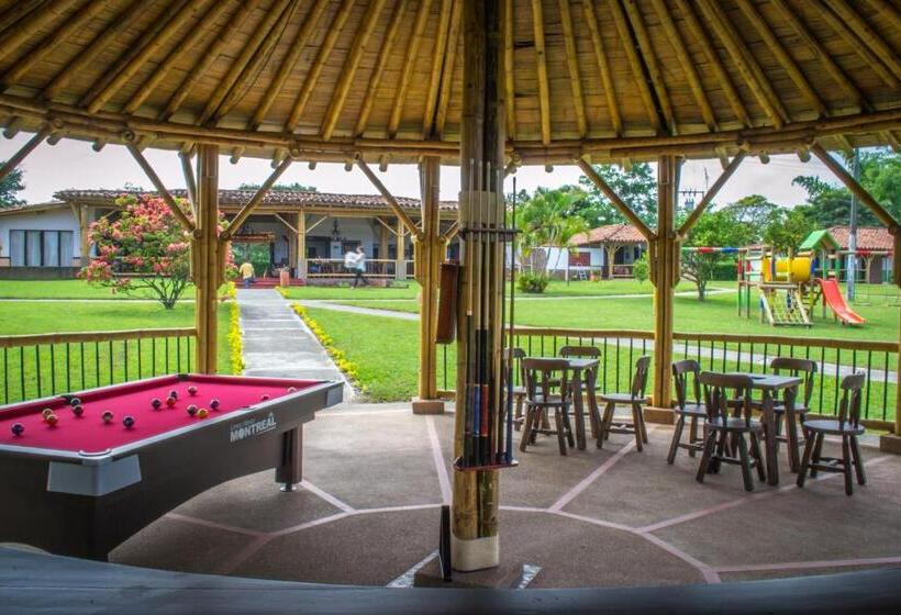 فندق Campestre Montecarlo