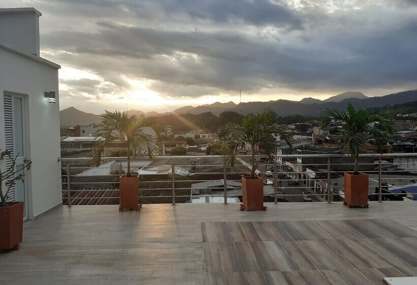 Отель Caquetá Real Hsc