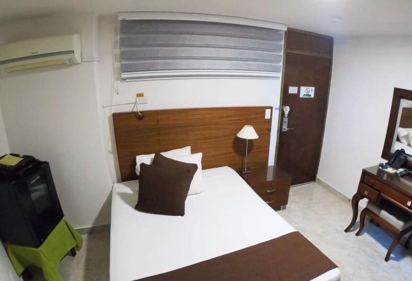 هتل Caquetá Real Hsc