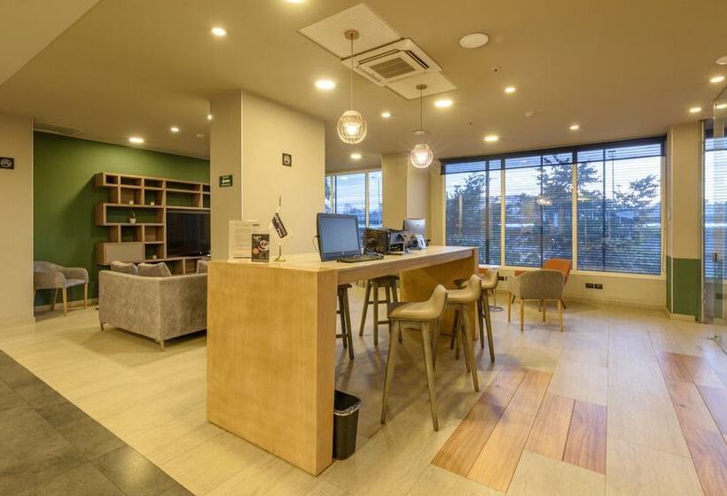 酒店 City Express Plus By Marriott Bogota Aeropuerto