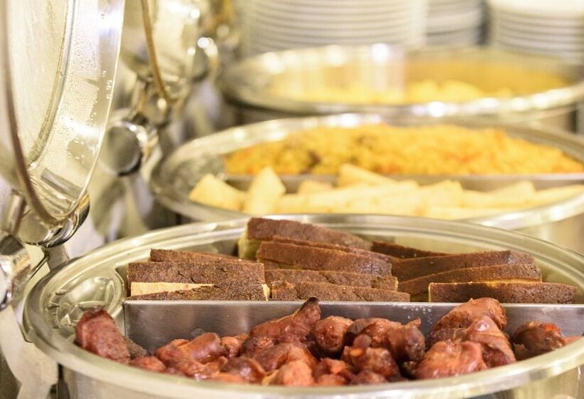 בית מלון כפרי City Express Plus By Marriott Bogota Aeropuerto