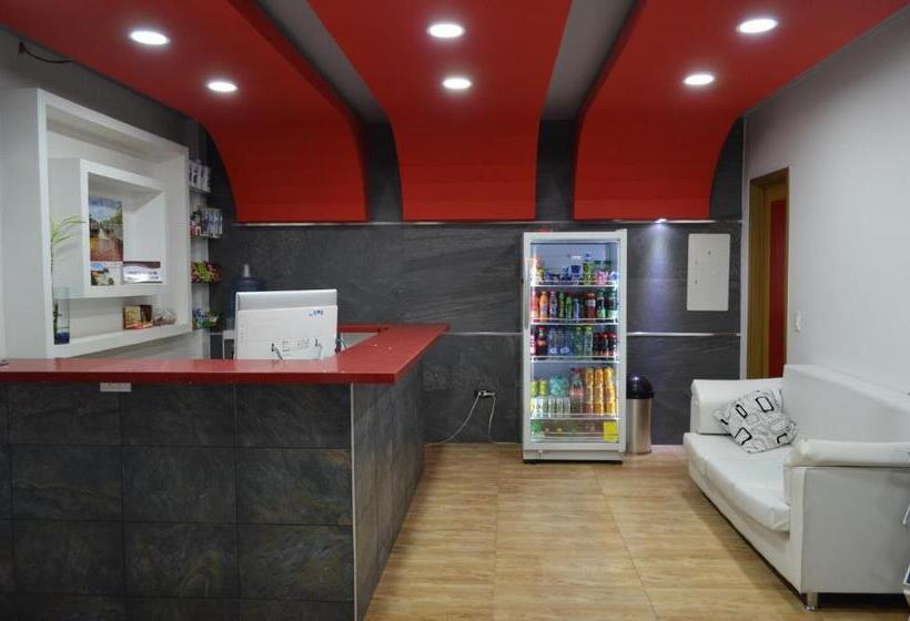 هتل Confort Ariari