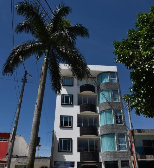 هتل Confort Ariari