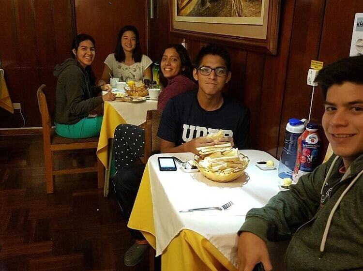 Отель Copacabana