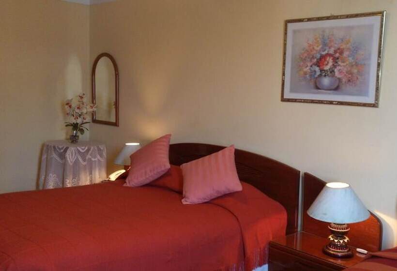 Отель Copacabana