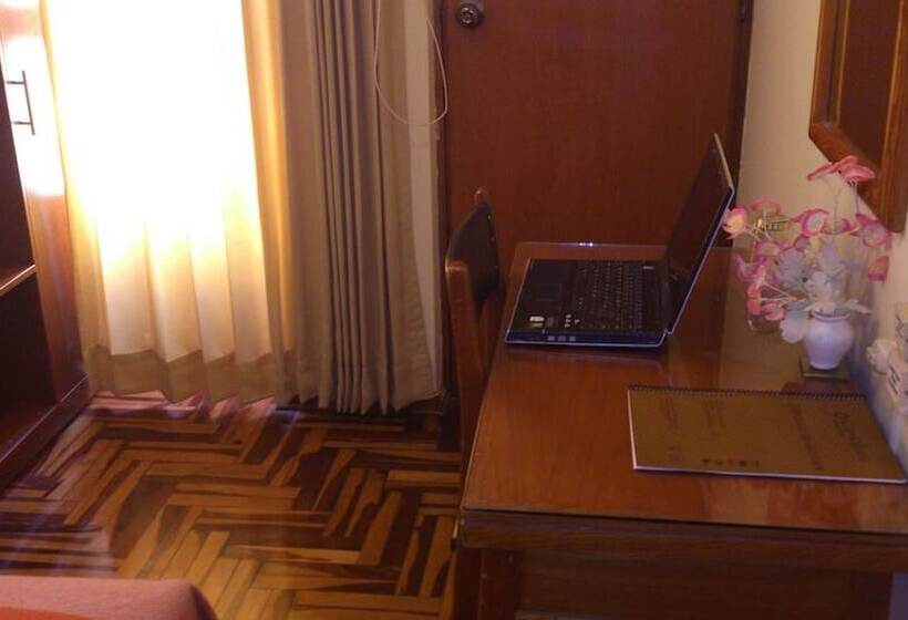 Отель Copacabana