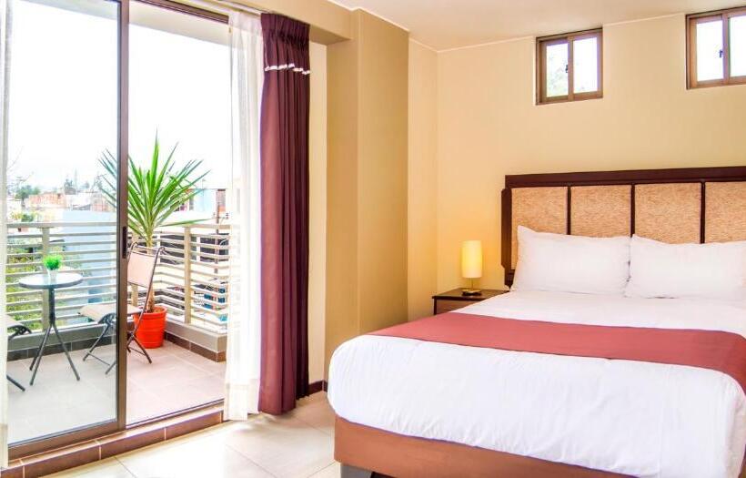 فندق D Carlo Clas