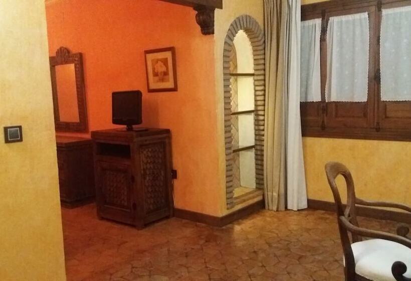 酒店 El Palacete Del Corregidor