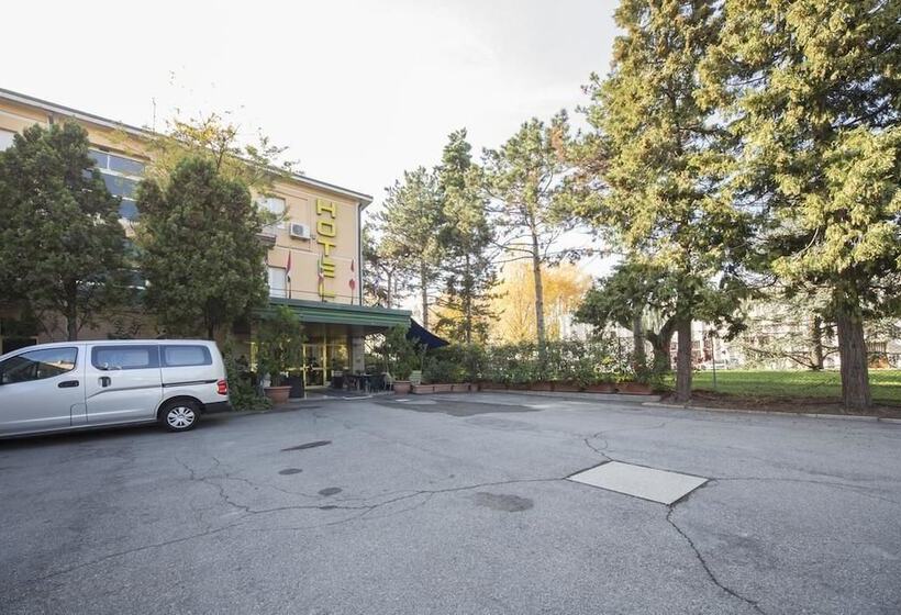 ホテル Elefante Bianco